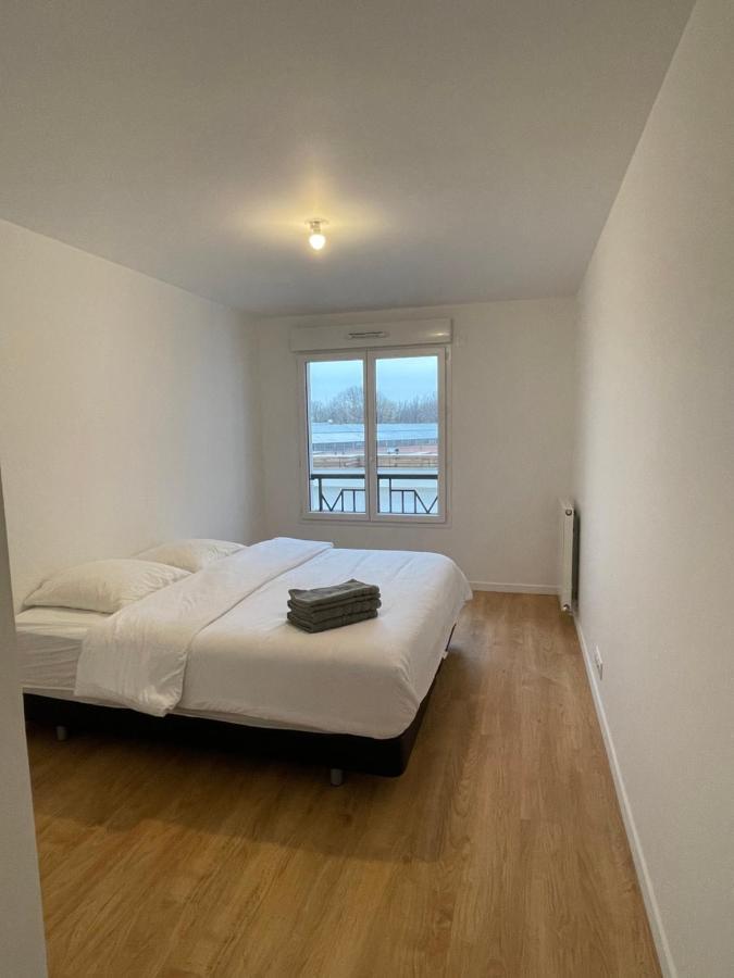 Appartement Saint Ouen Proche Stade De France ภายนอก รูปภาพ
